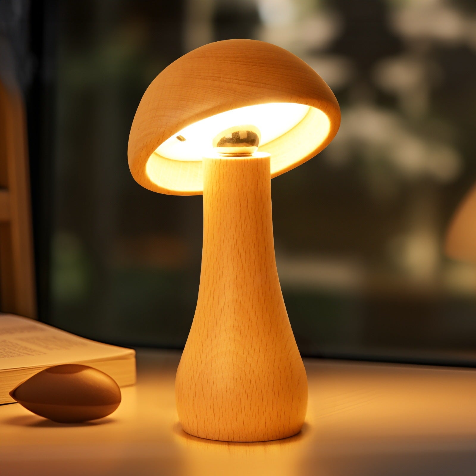 GlowShroom – Cozy Wooden Lamp